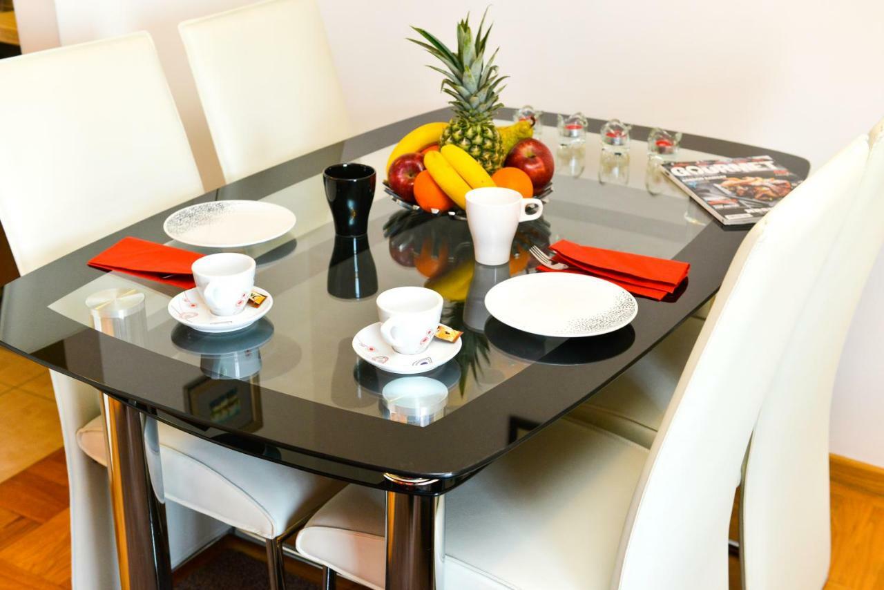 Apartment F&t Apartment-place2be *